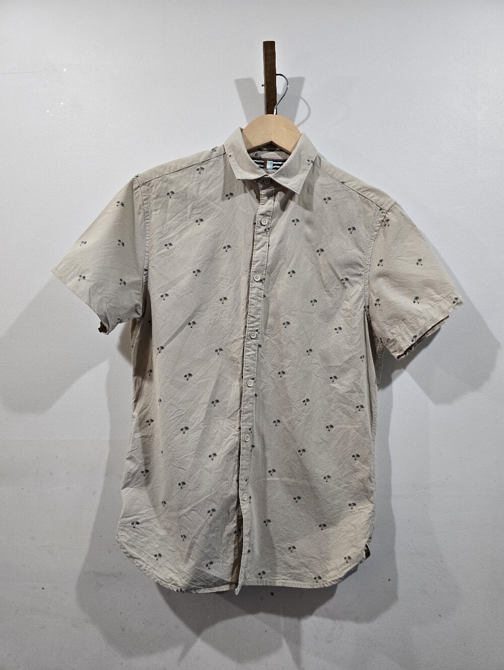Cactus Man Ricky Singh Men S Beige Palm Tree Short Sleeve Button Up Shirt Vacay!